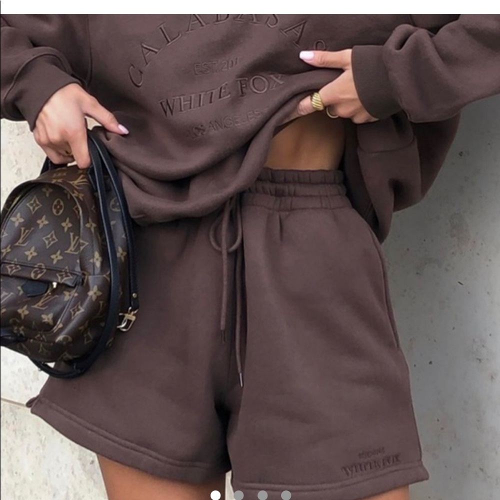 white fox sweat shorts